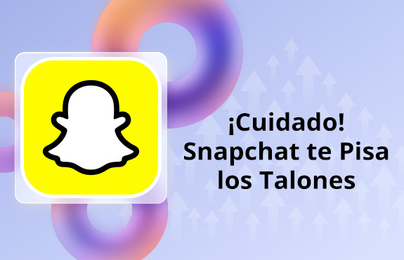 Logotipo de Snapchat en Forma Cuadrada con Fondo Colorido